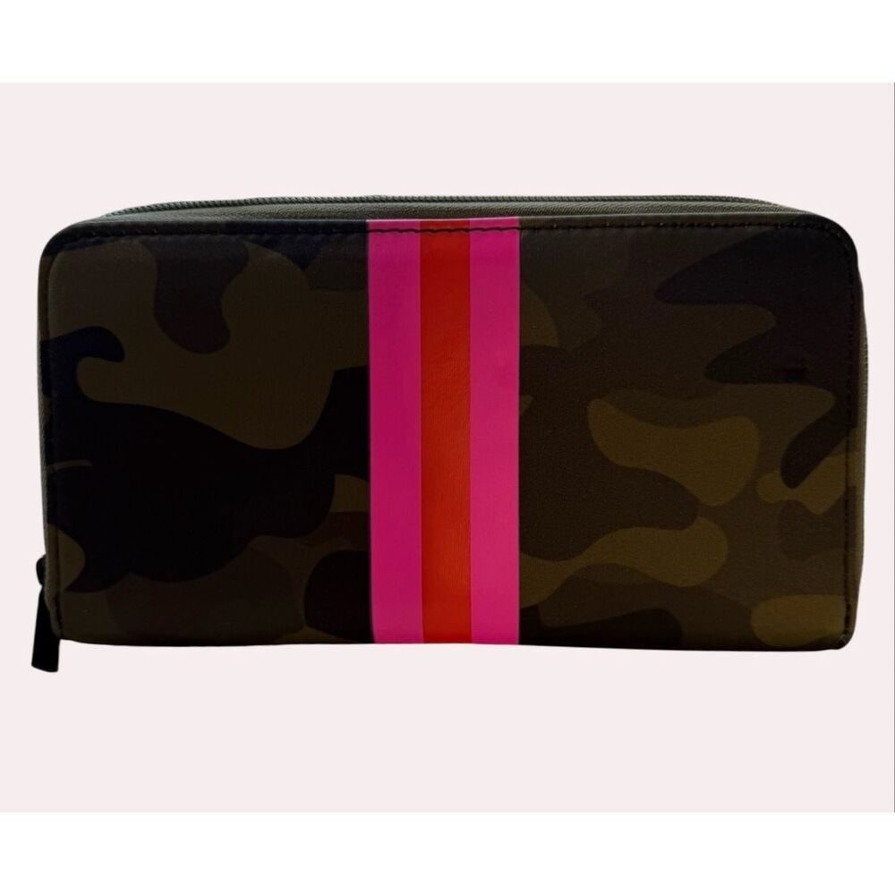 Haute Shore "Cash Cairo" Neoprene Camo Zip-Around Wallet — NWT